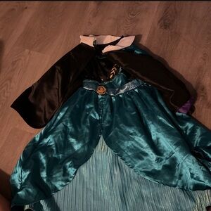 Disney frozen Anna costume size 3-4T